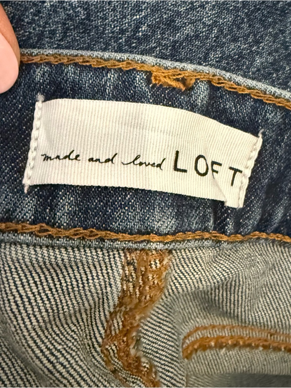 LOFT High Waist Straight Crop Frayed Jeans in Dark Blue in size 29/8